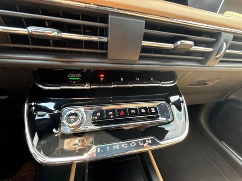 Certified 2023 Lincoln Corsair Reserve FWD image 24