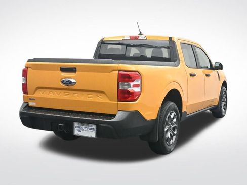 Used 2023 Ford Maverick XLT image 7