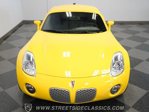 Used 2009 Pontiac Solstice Coupe w/ Premium Package image 23