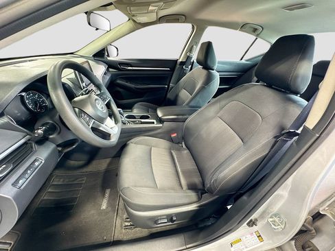 Used 2022 Nissan Altima 2.5 SV image 12
