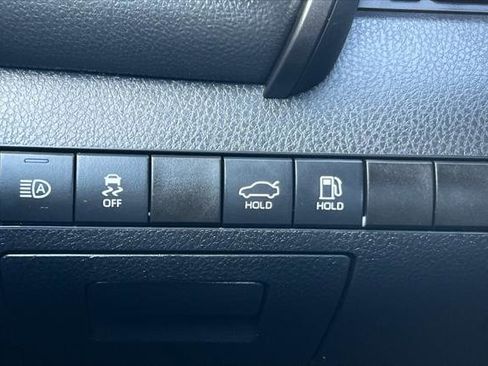 Certified 2024 Toyota Camry SE w/ Convenience Package image 28