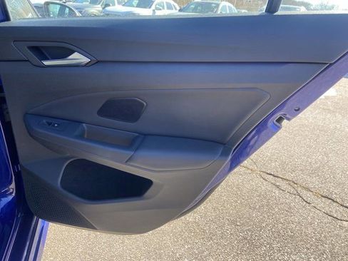 Used 2023 Volkswagen Golf 20th Anniversary Edition image 28