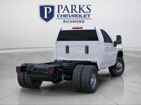 New 2025 Chevrolet Silverado 3500 W/T w/ WT Convenience Package image 4