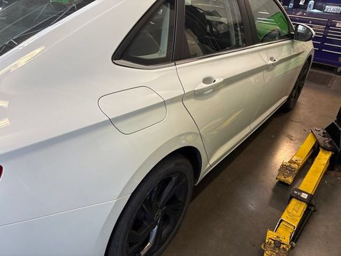 Used 2025 Volkswagen Jetta SE w/ Black Wheel Package FWD image 6