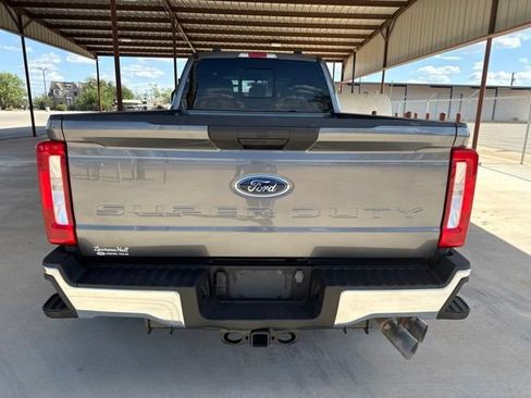 Used 2024 Ford F350 XLT w/ FX4 Off-Road Package AWD/4WD image 7