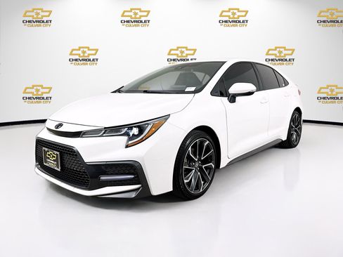 Used 2022 Toyota Corolla SE w/ Carpet Mat Package (TMS) FWD image 3