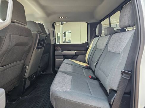 Used 2023 Ford F350 XLT w/ XLT Premium Package AWD/4WD image 16