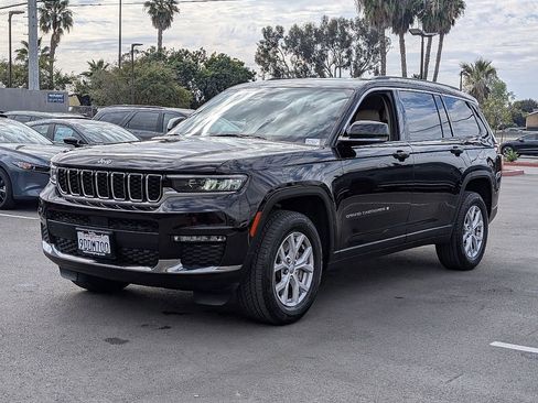 Used 2022 Jeep Grand Cherokee L Limited image 6