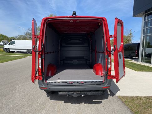 New 2026 Mercedes-Benz Sprinter 2500 image 4
