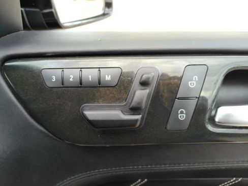 Used 2015 Mercedes-Benz GL 63 AMG 4MATIC image 21