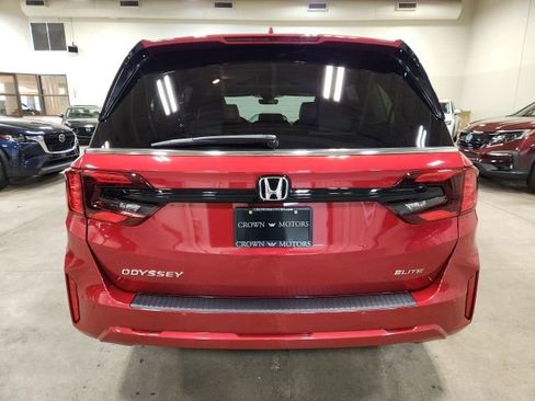 Certified 2025 Honda Odyssey Elite image 4