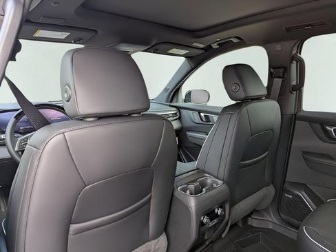 New 2025 Buick Enclave Sport Touring w/ Super Cruise Package image 14