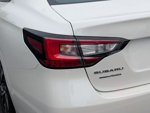 Certified 2025 Subaru Legacy Premium AWD/4WD image 17