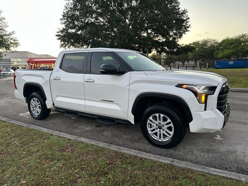 Used 2024 Toyota Tundra SR5 w/ SR5 Premium Package image 5