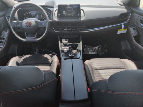 New 2026 Nissan Rogue SV AWD/4WD image 10