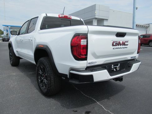 Certified 2025 GMC Canyon Elevation w/ Convenience Package RWD image 7