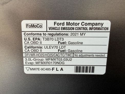 Used 2021 Ford Explorer ST w/ Equipment Group 401A AWD/4WD image 25