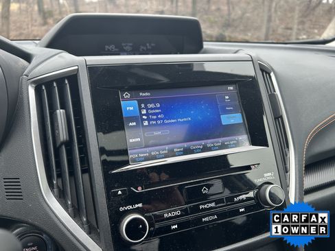 Used 2022 Subaru Crosstrek 2.0i Premium w/ Moonroof Package image 23