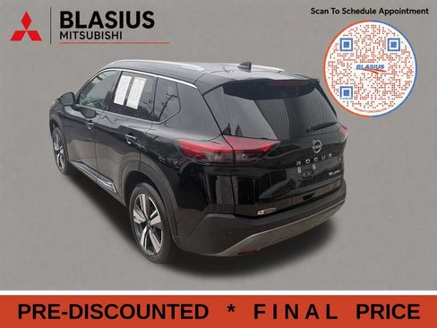 Used 2023 Nissan Rogue SL AWD/4WD image 9