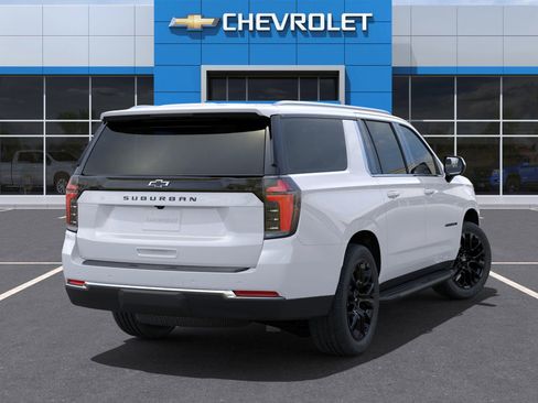 New 2025 Chevrolet Suburban LS image 4