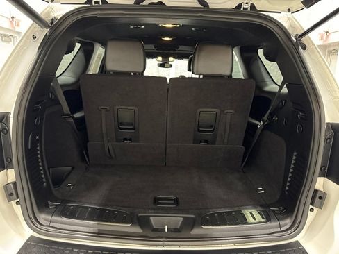 Used 2020 Dodge Durango R/T w/ Blacktop Package AWD/4WD image 36