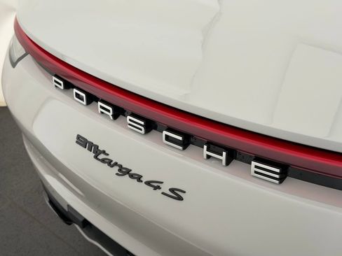 Certified 2021 Porsche 911 AWD/4WD image 26