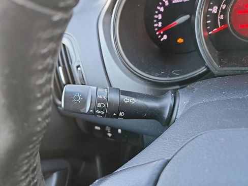 Used 2012 Kia Rio SX image 19