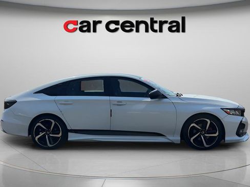 Used 2019 Honda Accord Sport image 7