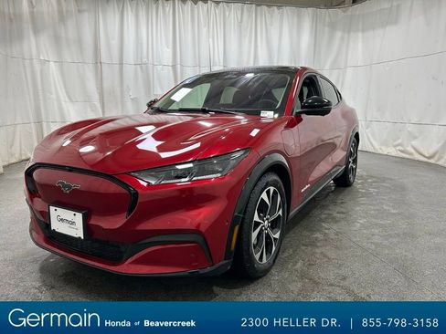 Used 2021 Ford Mustang Mach-E Premium image 4