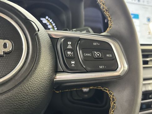 Used 2024 Jeep Wrangler Unlimited Sahara AWD/4WD image 56