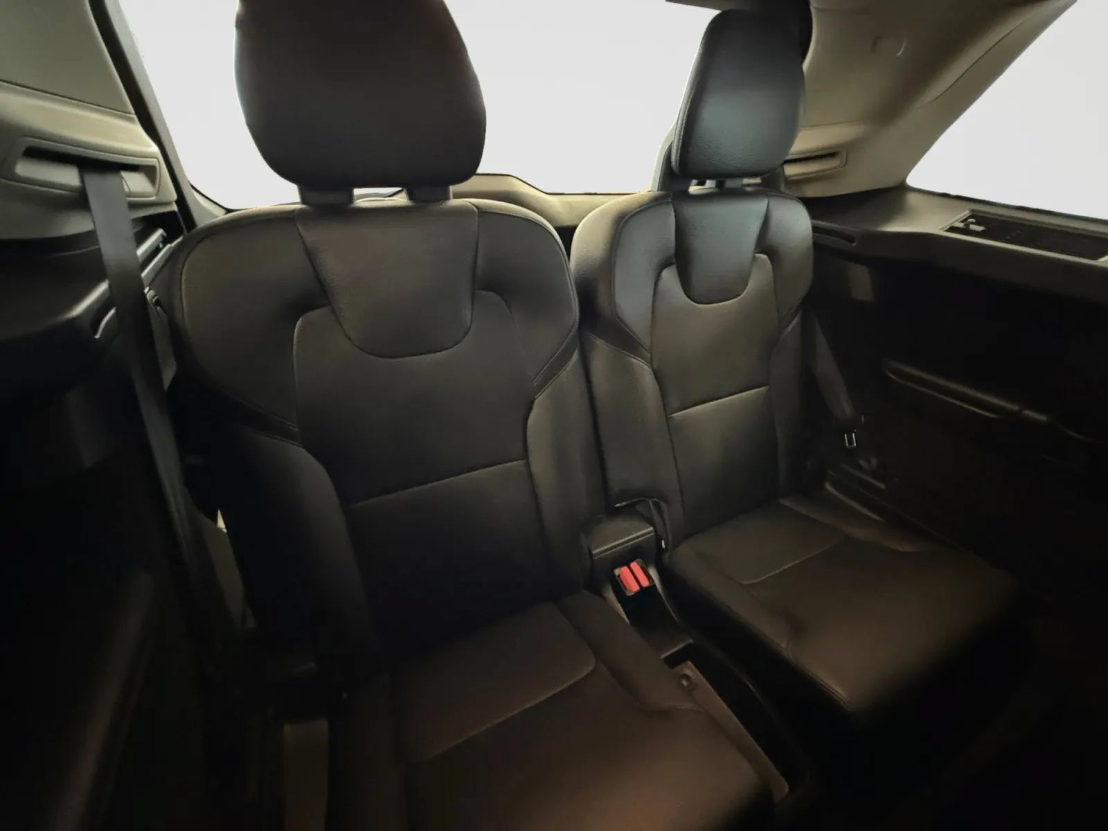 Used 2021 Volvo XC90 T6 Momentum w/ Advanced Package AWD/4WD image 20