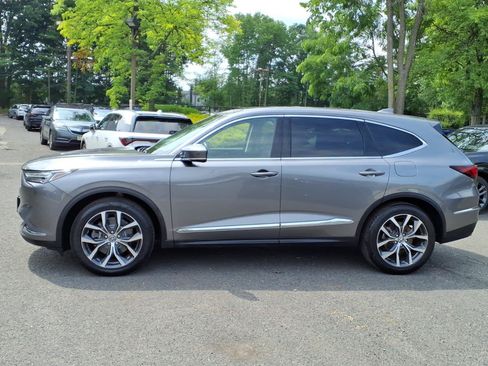 Certified 2024 Acura MDX SH-AWD w/ Technology Package image 4