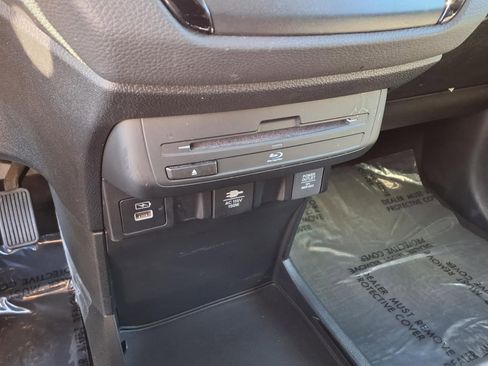 Used 2023 Honda Odyssey Elite image 24