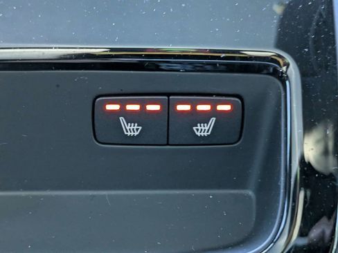 Used 2024 Volvo V60 T8 Polestar image 17