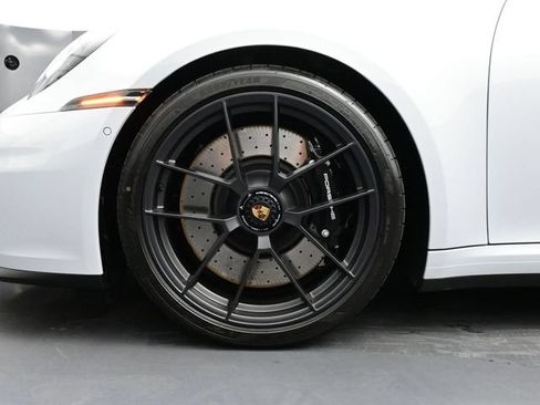 Certified 2026 Porsche 911 Carrera GTS RWD image 6
