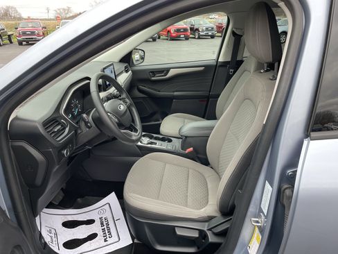 Used 2022 Ford Escape SE w/ Cold Weather Package image 13