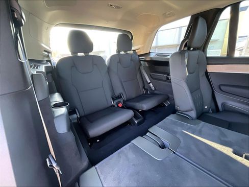 New 2026 Volvo XC90 B5 Plus w/ Protection Package image 28