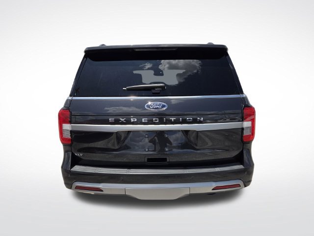 Used 2022 Ford Expedition XLT RWD image 14