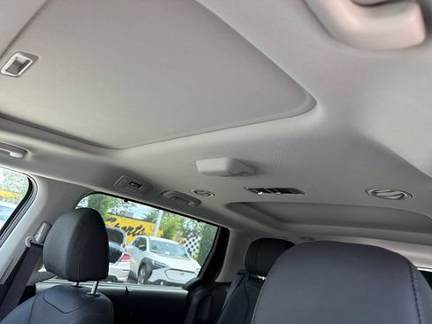 New 2026 Kia Carnival SX Prestige FWD image 16