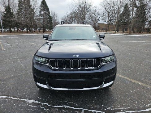 Used 2023 Jeep Grand Cherokee L Limited w/ Trailer Tow Group (B) image 9