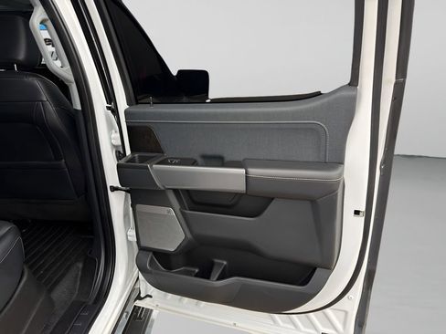 Used 2021 Ford F150 Lariat w/ Equipment Group 502A High image 15