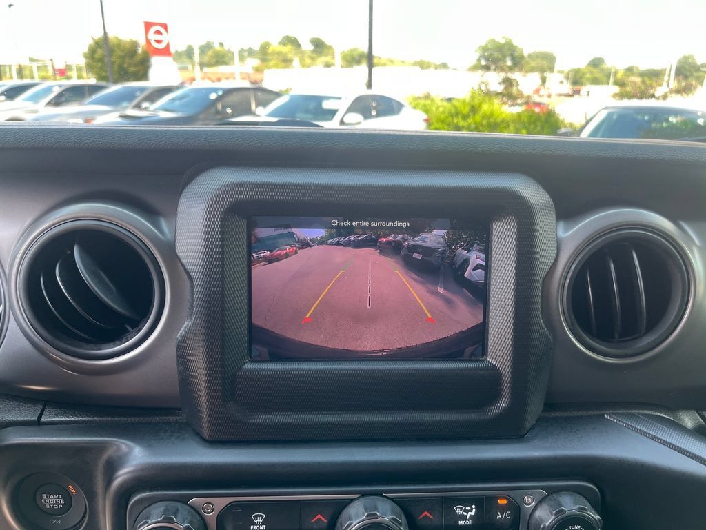 Used 2023 Jeep Wrangler Unlimited Sport AWD/4WD image 19