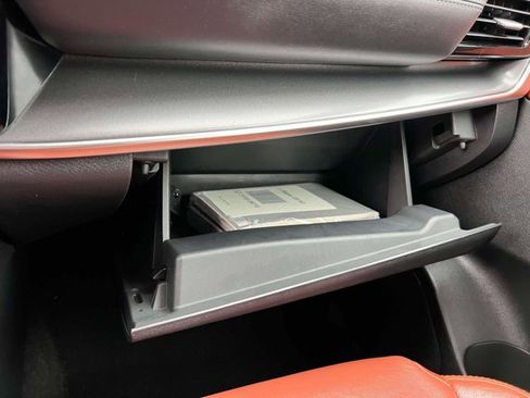 Used 2021 Nissan Rogue SV image 31