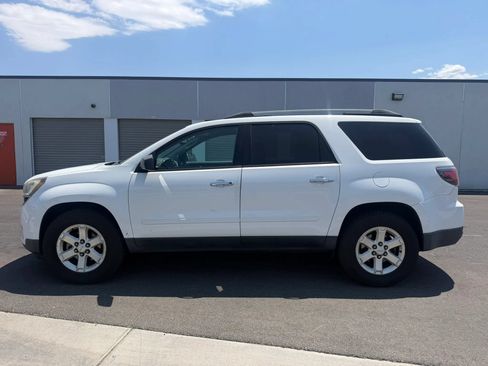 Used 2016 GMC Acadia SLE FWD image 3