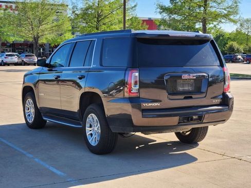 Used 2016 GMC Yukon SLT w/ Open Road Package image 7