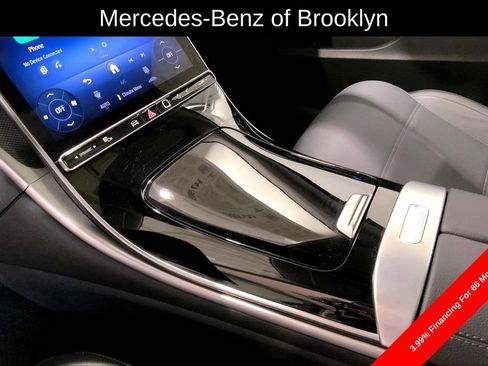 Certified 2025 Mercedes-Benz C 300 4MATIC Sedan image 18