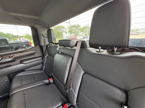 Used 2024 GMC Sierra 1500 SLT RWD image 21