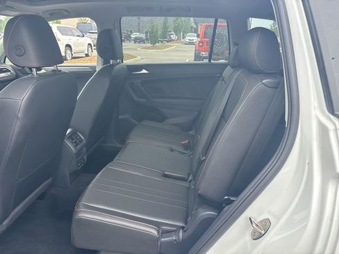 Used 2024 Volkswagen Tiguan Wolfsburg Edition FWD image 16