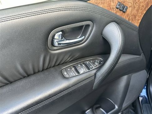 Used 2023 Nissan Armada SL image 15