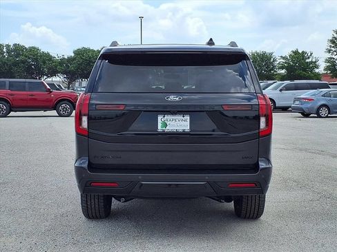 New 2026 Ford Expedition Max Platinum w/ Stealth Appearance Package AWD/4WD image 12